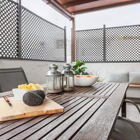 Fantástico ático 2 Hab Y Gran Terraza Privada Siviglia