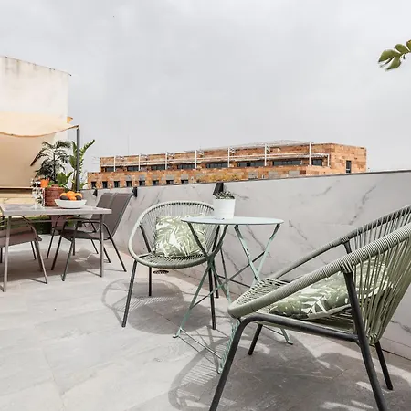 Fantástico ático 2 Hab Y Gran Terraza Privada Appartamento *